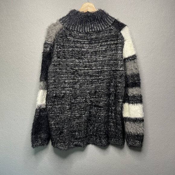 Vince Camuto Mix Intarsia Eyelash Yarn Turtleneck Sweater L - Picture 5 of 6